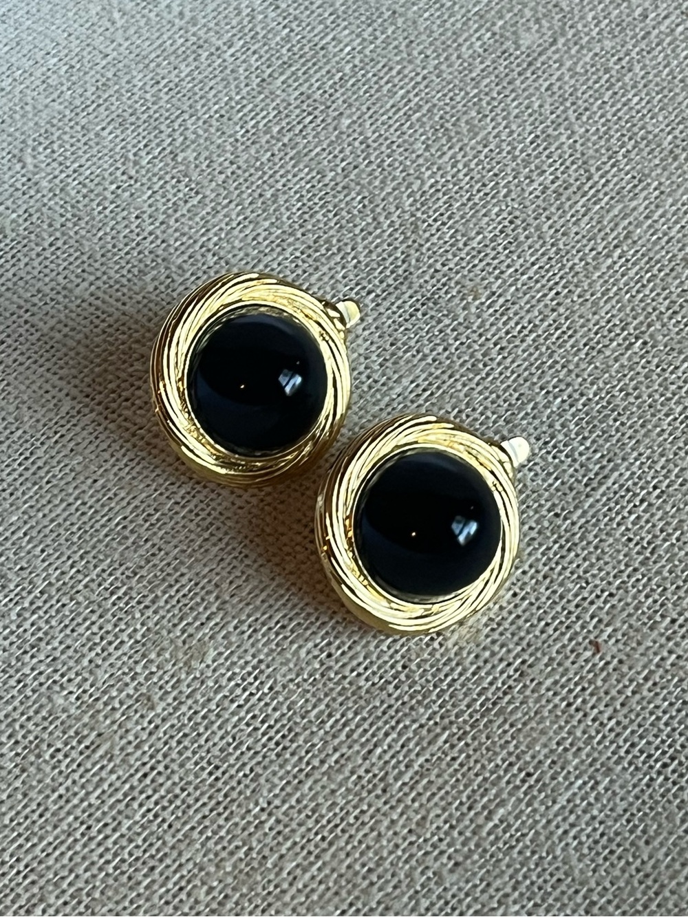 Signed Trifari Black Cabochon Gold Tone Clip On Earrings
